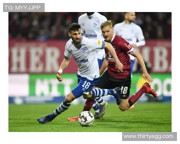 沙尔克04主场大胜奥格斯堡，德甲战绩稳定领先积分榜